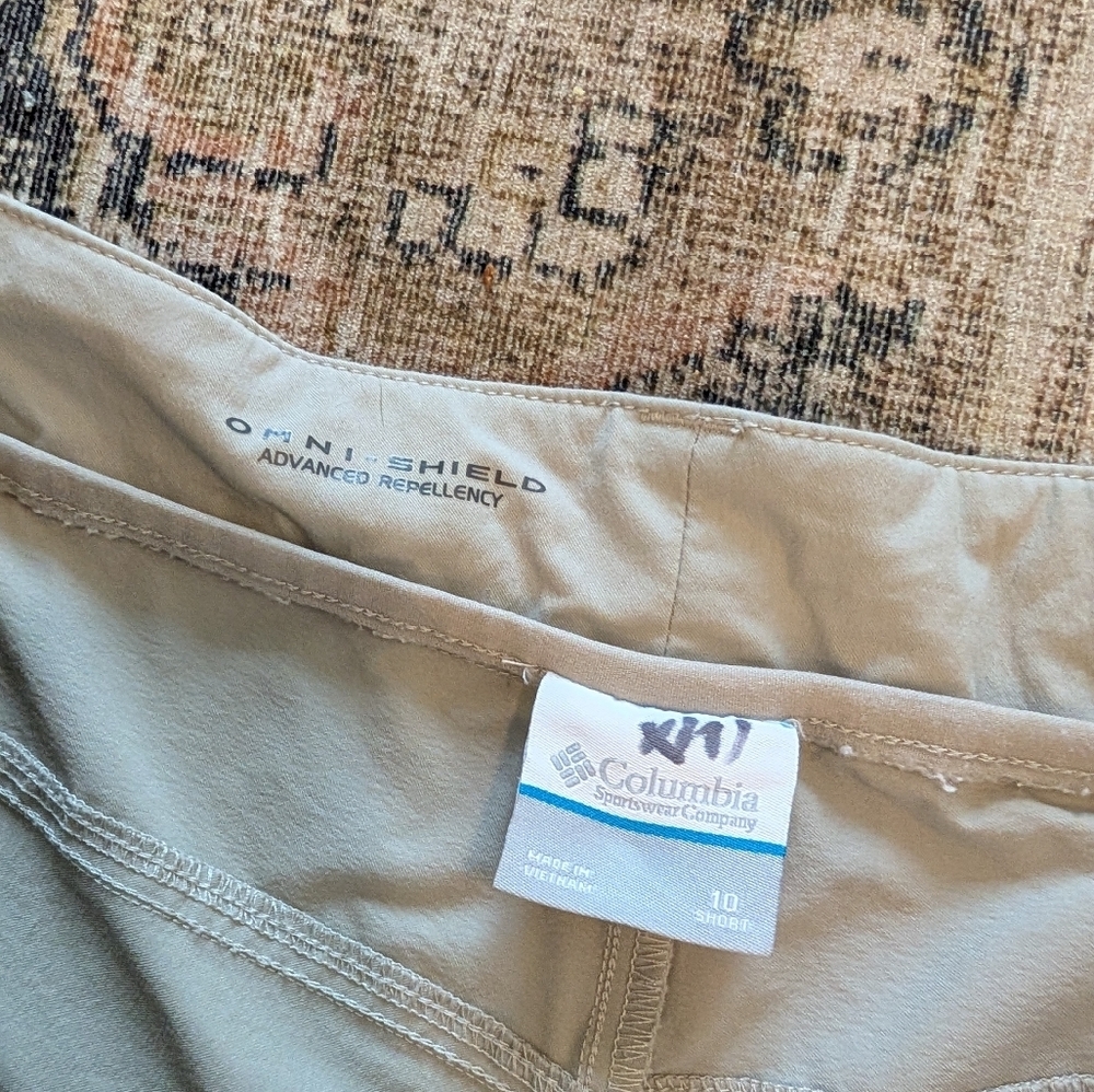 Columbia Mumbai Mover Cropped Pants Khaki Nylon Hiking Women's 10 Short - Picture 3 of 7